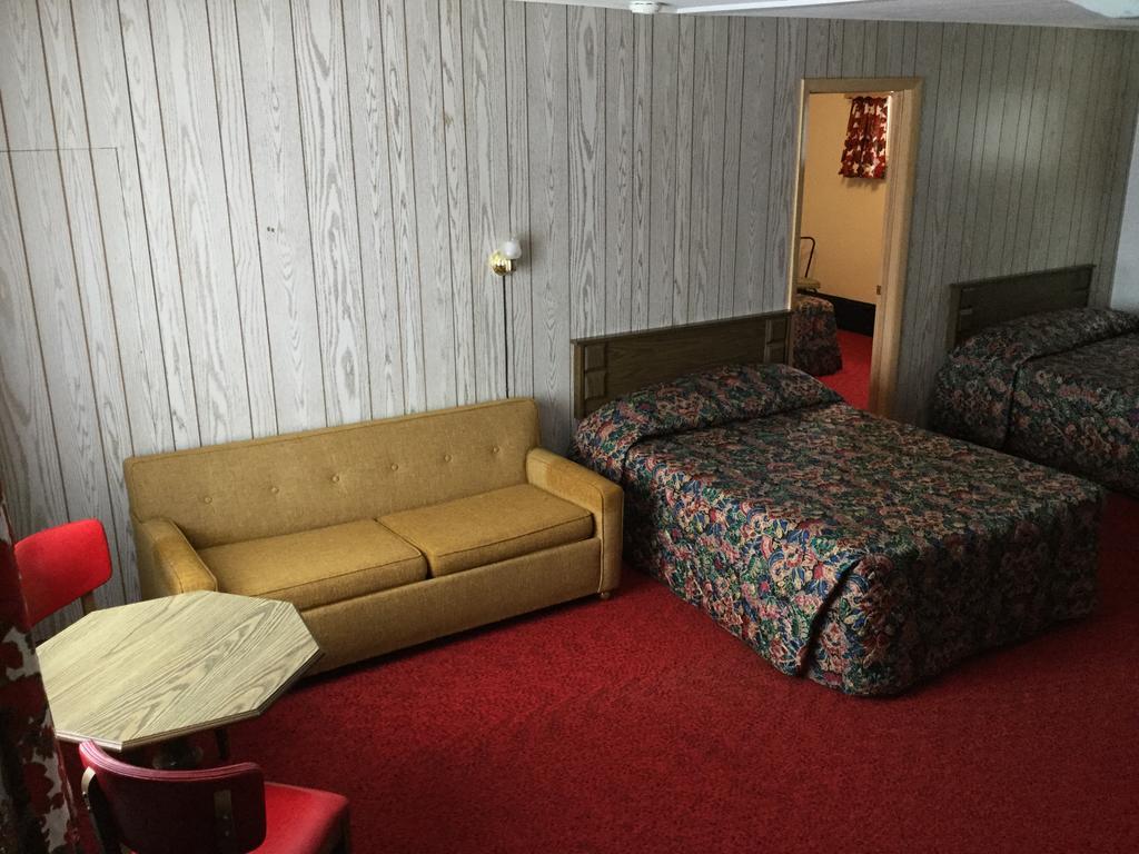 Cedars Motel Ironwood Eksteriør billede