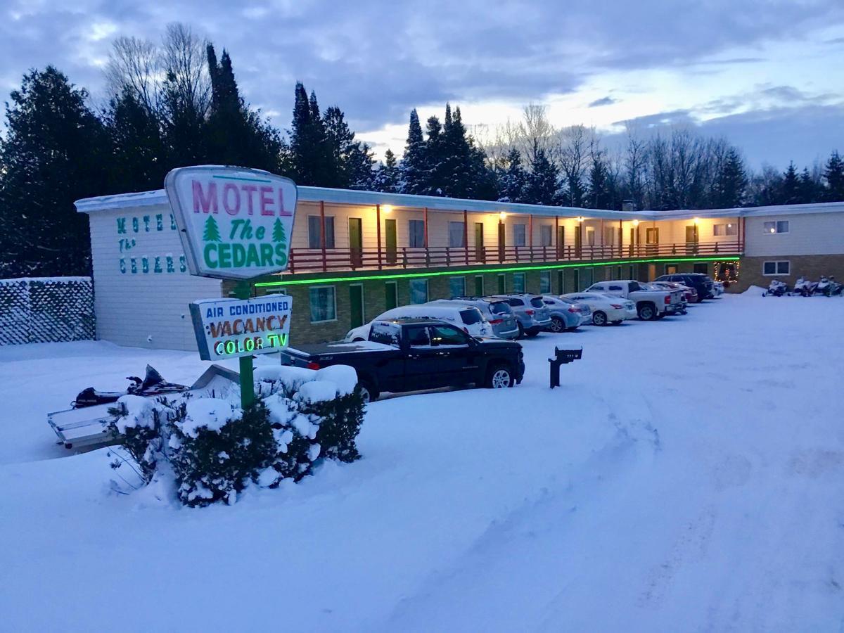 Cedars Motel Ironwood Eksteriør billede