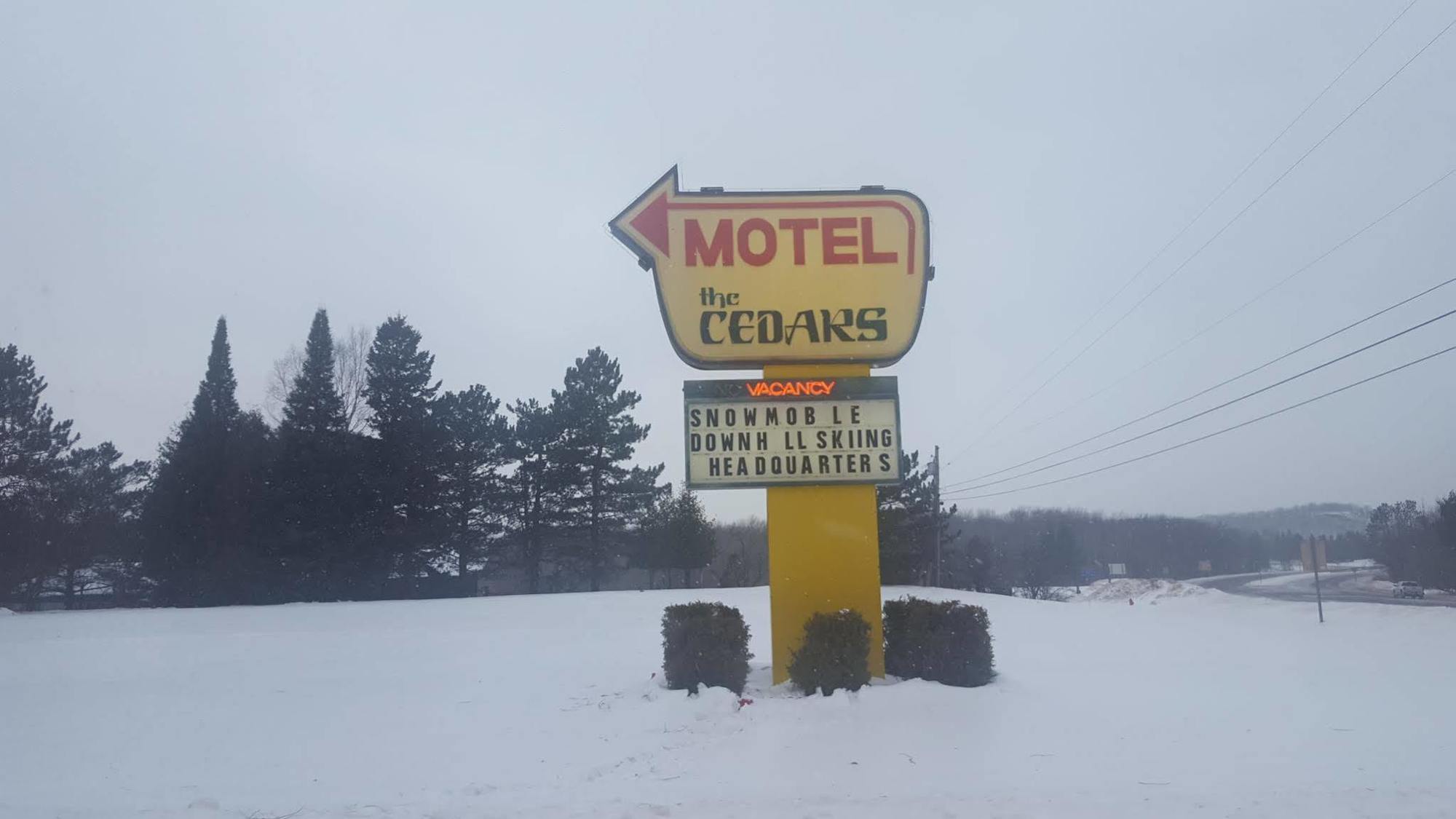 Cedars Motel Ironwood Eksteriør billede