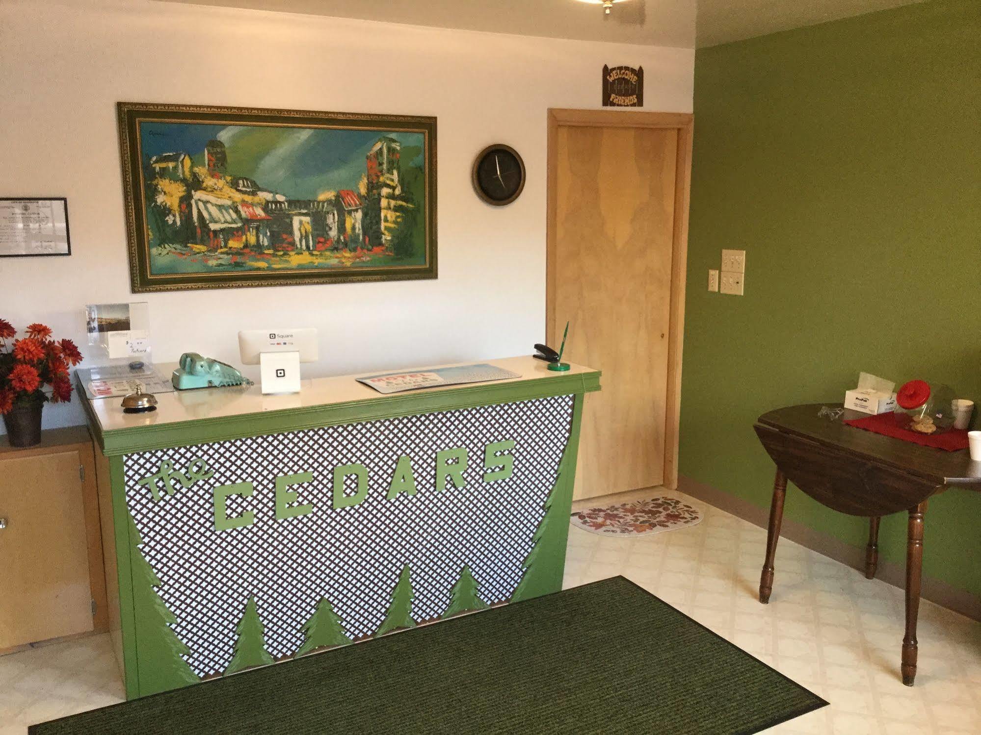 Cedars Motel Ironwood Eksteriør billede
