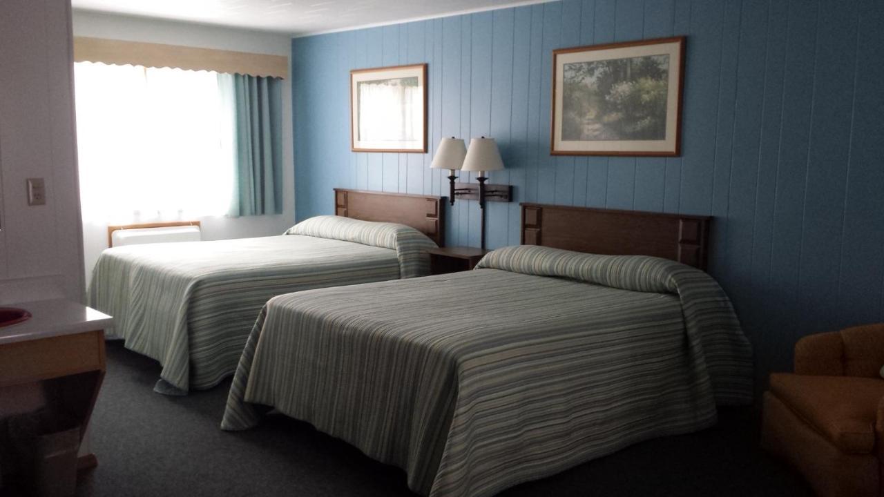 Cedars Motel Ironwood Eksteriør billede